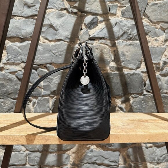 Louis Vuitton Black Epi Leather Brea MM Two Way Bag - Picture 6 of 15
